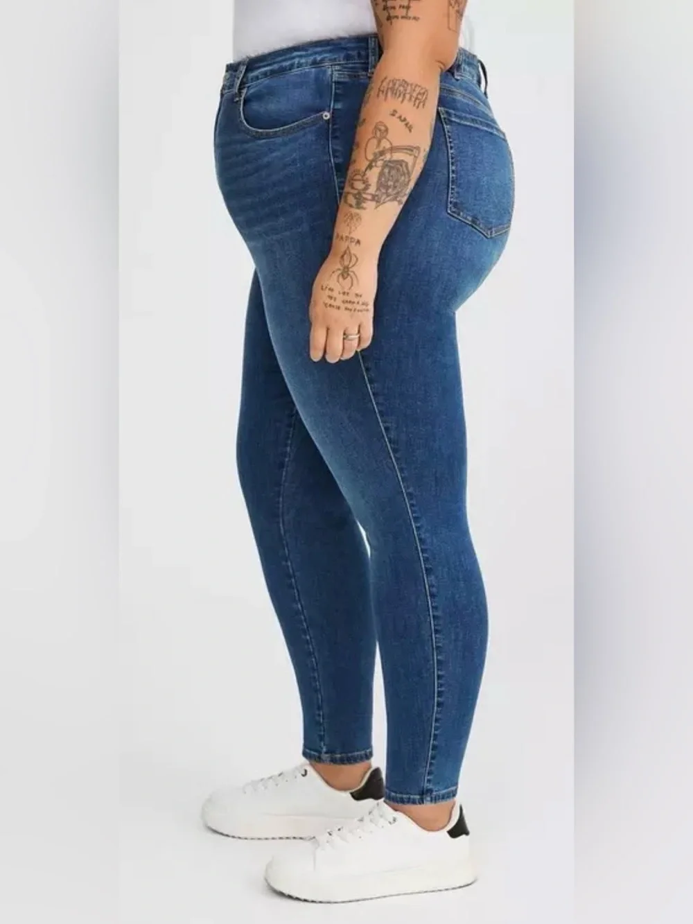 Torrid Trio High-Rise Blue Skinny Jeans Plus Size 16-20